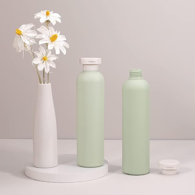 8.8oz Squeeze Bottles with Flip Cap, Refillable Plastic Travel Bottles for Creams, Lotion, Shampoo, Conditioner (2 Pcs)