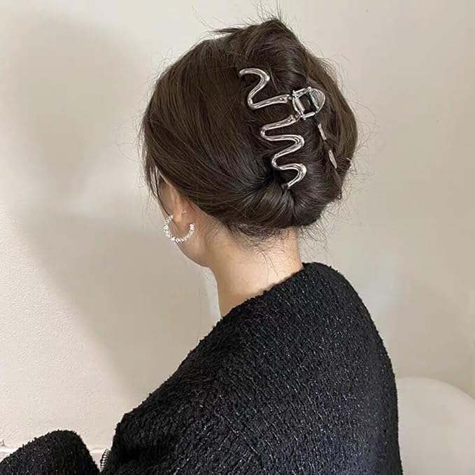 1 Pack Hair Claw Clips for Thick Long Hair, Black Metal Wave with Design Big Jaw Clamps Hair Accessories for Women, Fashion Elegant Wavy Hairgrip No-crease Hair Clips Styling Tools Birthday Gifts
