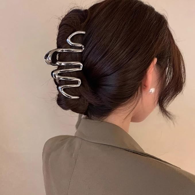 1 Pack Hair Claw Clips for Thick Long Hair, Black Metal Wave with Design Big Jaw Clamps Hair Accessories for Women, Fashion Elegant Wavy Hairgrip No-crease Hair Clips Styling Tools Birthday Gifts