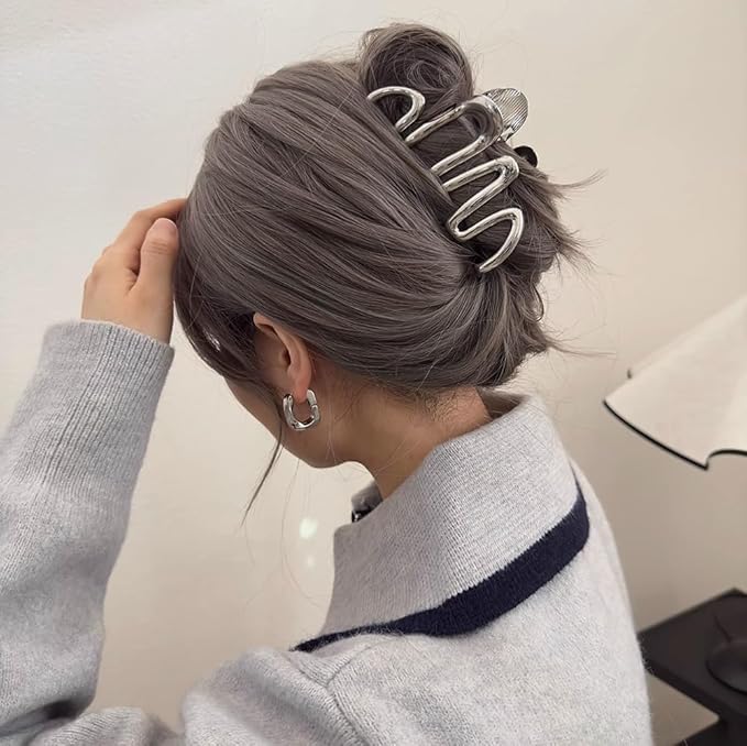 1 Pack Metal Sliver Hair Claw Clips Irregular Waves Design Hair Clips Fashion Hair Accessories Strong Hold Jaw Clamp Clip for Thick/Thin Hair Nonslip Hair Barrette for Women Girl Daily Hair Decoration