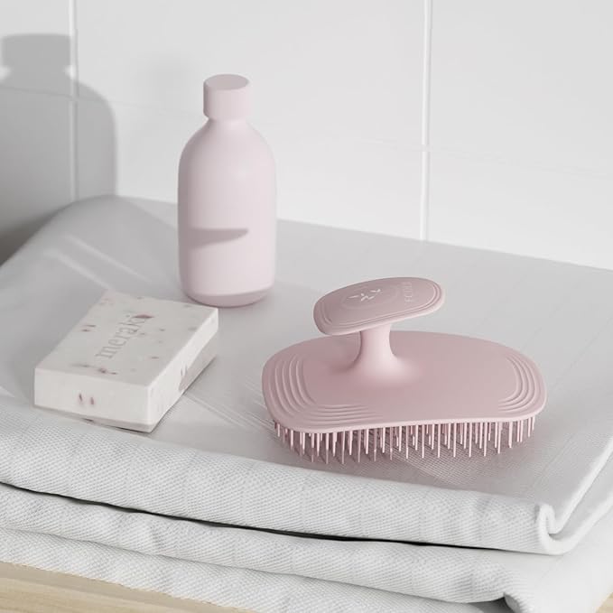 Scalp Massager Shampoo Brush, Scalp Scrubber & Exfoliator for Dandruff Removal, Wet & Dry and Detangler for Men and Women, Suitable for Short Medium Hair (Pink)