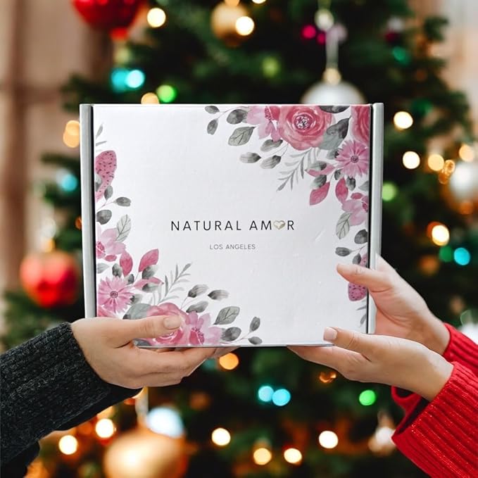 Natural Amor Christmas Spa Gifts for Women and Men,6 pcs Self Care Box Including Candle, Bath Salt, Socks, Thank You Gift