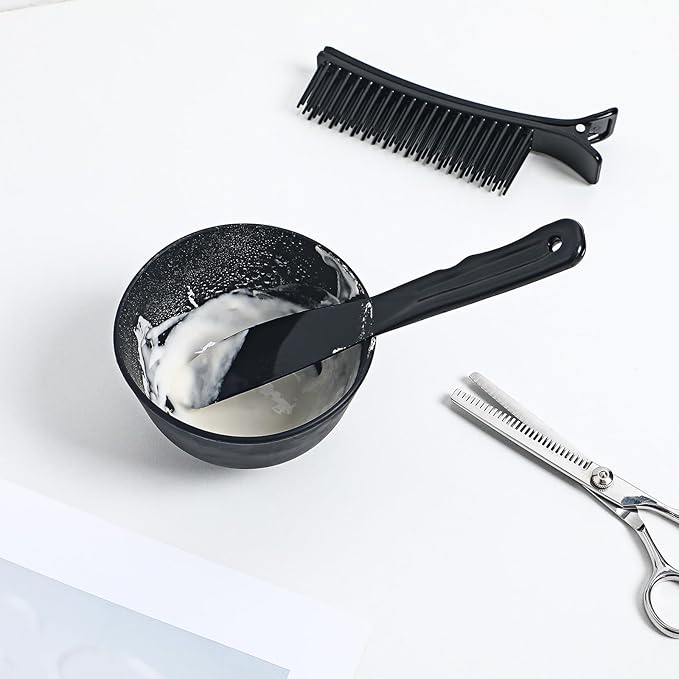 Sturdy Silicone Face Mask Mixing Bowls Flat Spatula Reusable Mud Mask Bowls for DIY Facial Care and Spa Supplies (Black)