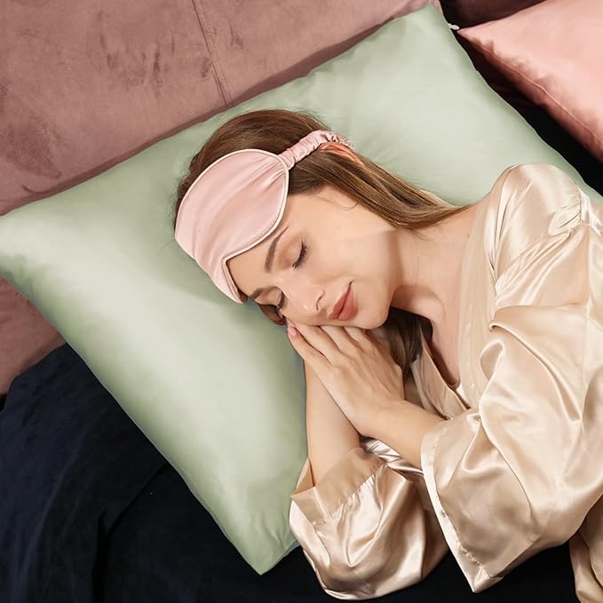 Adubor 100% Silk Pillowcase - Mulberry Silk Pillow Cases, 23 Momme 6A Grade Fibers, Silk Pillow Case for Hair and Skin Health, with Hidden Zipper (King 20''×36'', Pea Green, 1PC)