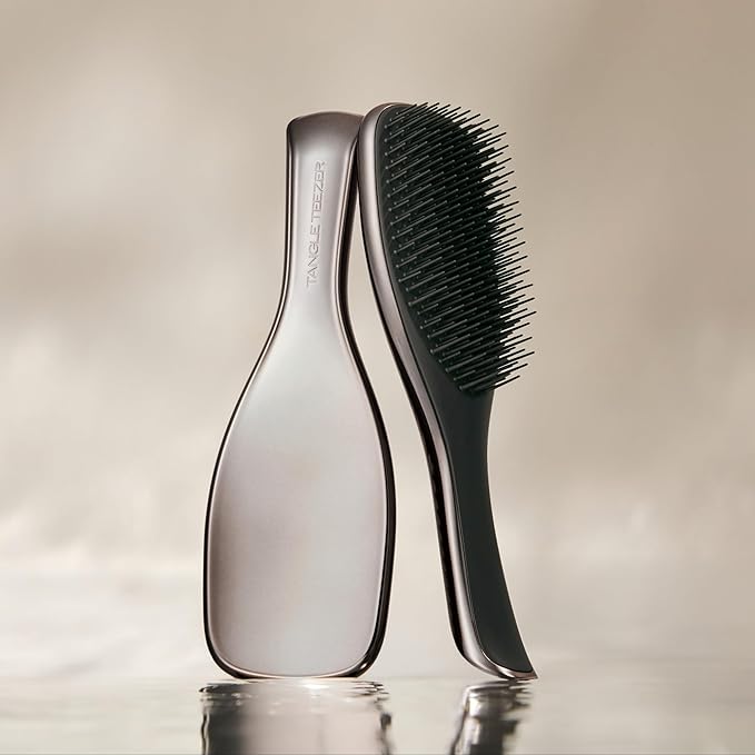 Tangle Teezer Chrome Ultimate Detangler Brush for Wet & Dry Hair, Eliminates Knots & Reduces Breakage for Straight to Curly Hair Types, Midnight Silver