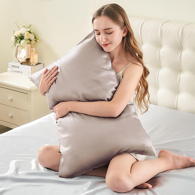 INFIIXSO Mulberry Silk Pillowcase for Hair and Skin, Silk Pillow Cases Queen Size Set of 2 with Hidden Zipper 20x30 Inches, Ultra Smooth and Soft Cooling Pillow Cases for Hot Sleepers(Caramel, 2 Pack)