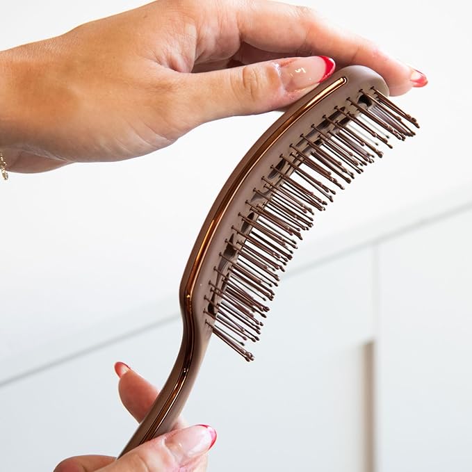 FRAMAR Professional Vented Hair Brush – Curved Hair Brush For Blow Drying, Wet Paddle Brush For Hair, Vent Brush For Blow Drying, Wet Hairbrush For Women – Heat Resistant – Chocolate