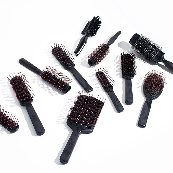 Cricket Static Free Fast Flo Flex Vent Hair Brush - Quick Drying, Detangling, and Styling - Anti-Static Bristles for Frizz-Free Blowouts, Ideal for All Hair Types