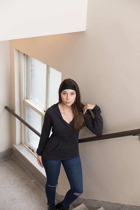 RiptGear Stretch Sport Headband for Women (Solid Black) — Made of Non-Slip Sweat Wicking Fabric — Great for Yoga, Running or The Gym — Soft Headband That Fits Most Head Sizes — (1-Pack)