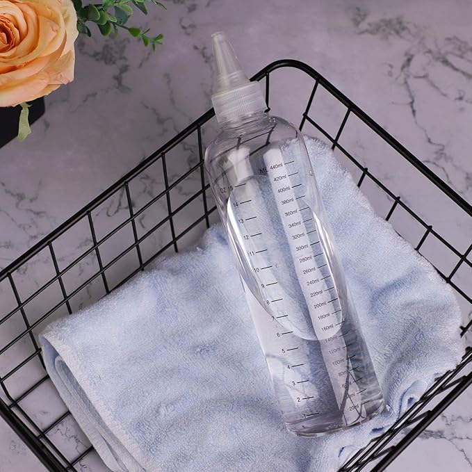 Segbeauty 16.9oz Hair Dye Bottles, 2Pcs 500ml Refillable Measured Hair Color Applicator Bottles, Clear Hair Color Squeeze Bottle with Graduated Scale, PET Twist Top Cap Tip Plastic Empty Dyeing Tool